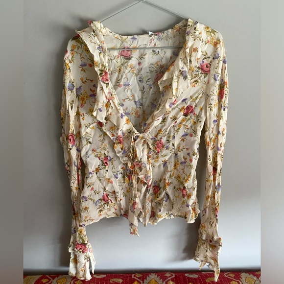 Mng top sheer floral y2k style top tied at the front size medium - Picture 1 of 2